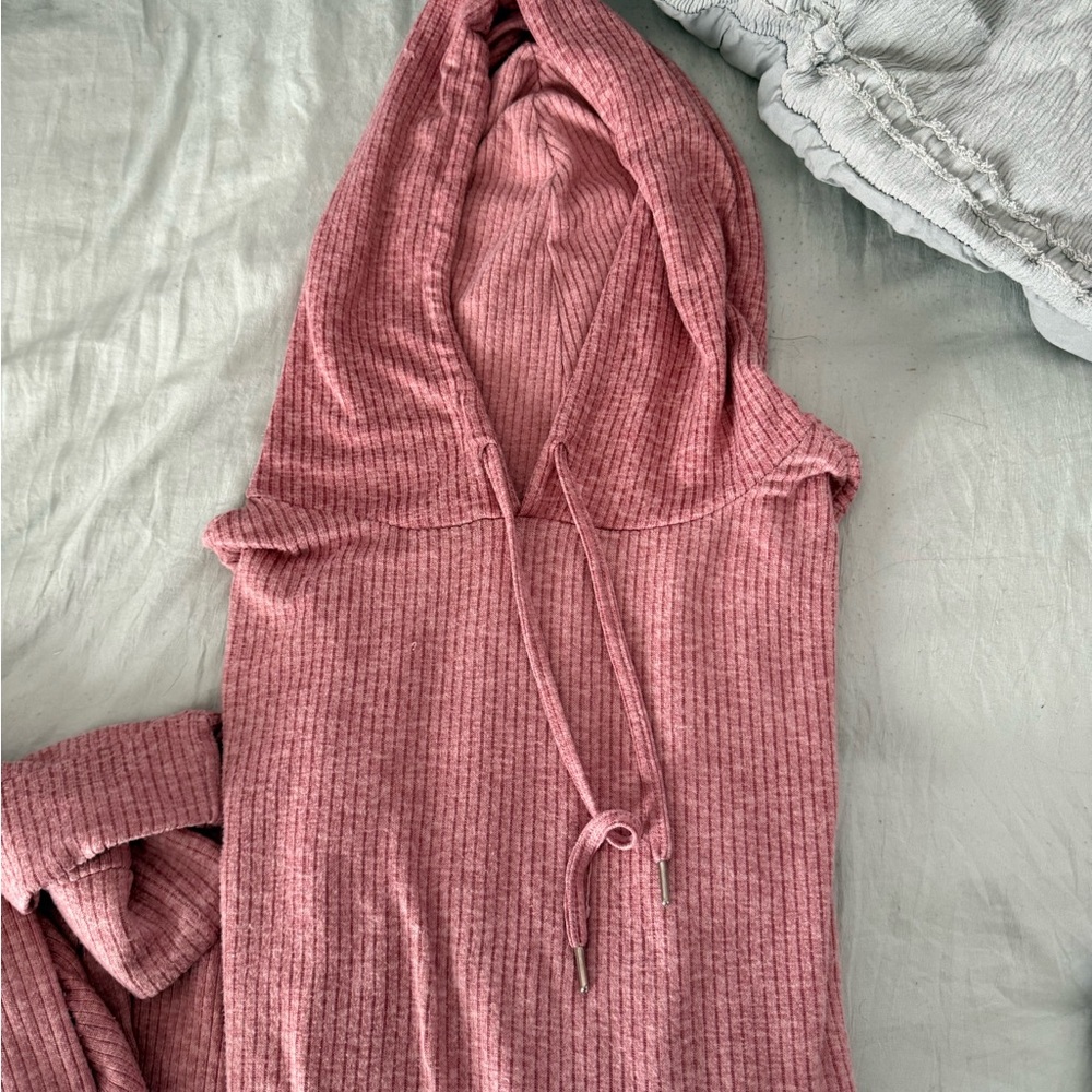 Pink Sleeveless Hooded Top